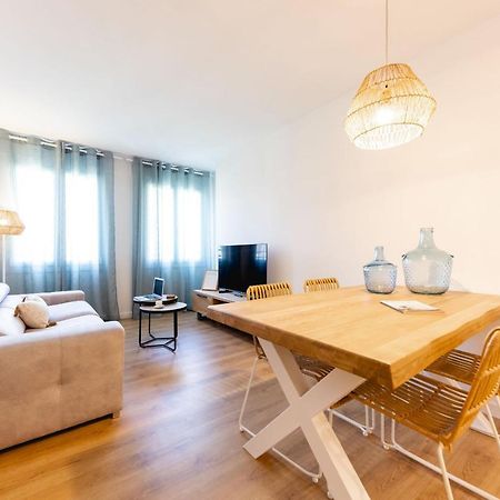 Bravissimo Tarla, 2-Bedroom Apartment Girona Luaran gambar