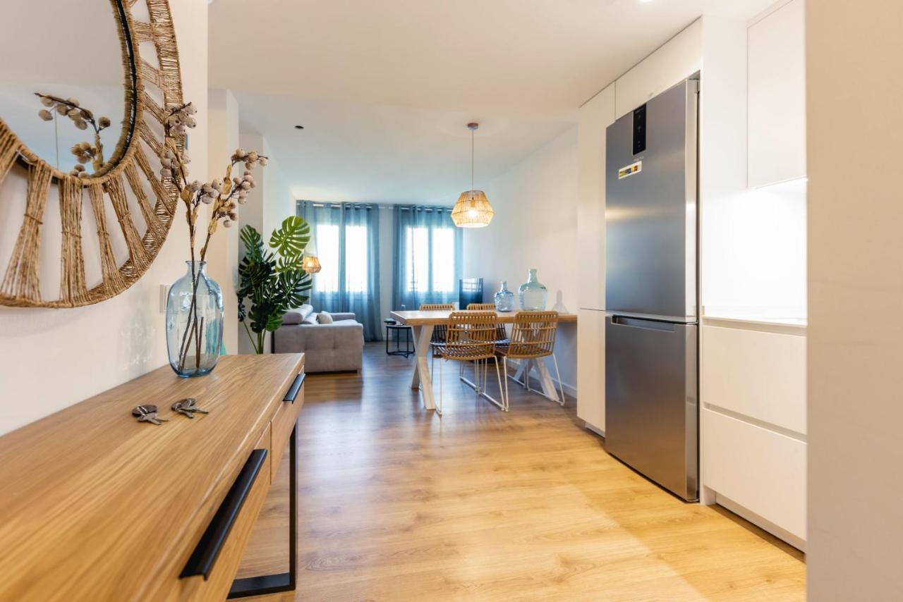 Bravissimo Tarla, 2-Bedroom Apartment Girona Luaran gambar