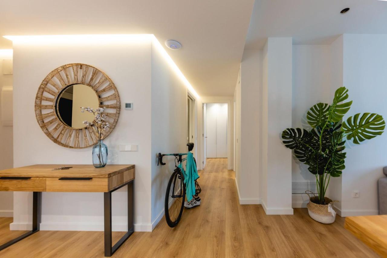 Bravissimo Tarla, 2-Bedroom Apartment Girona Luaran gambar