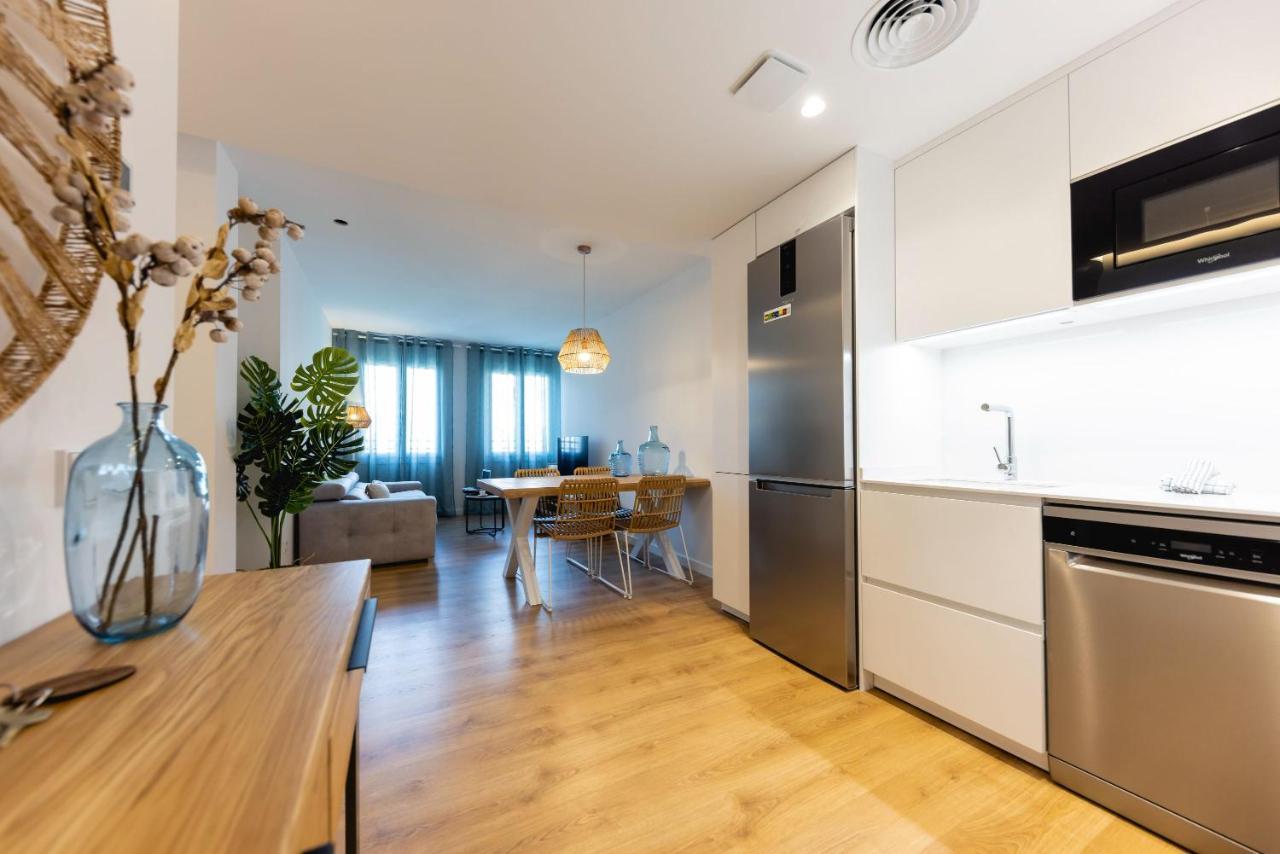 Bravissimo Tarla, 2-Bedroom Apartment Girona Luaran gambar
